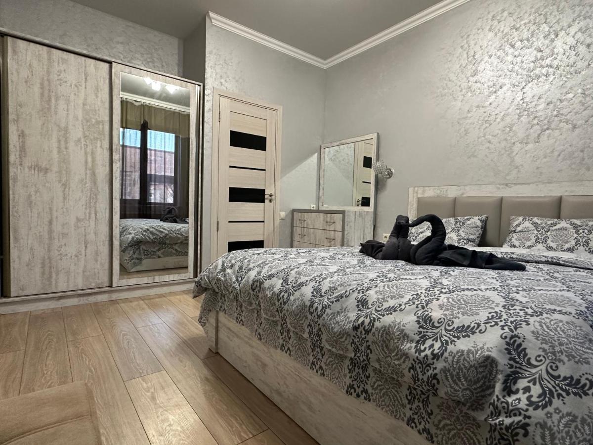 Our House Bed & Breakfast Vagharshapat Luaran gambar